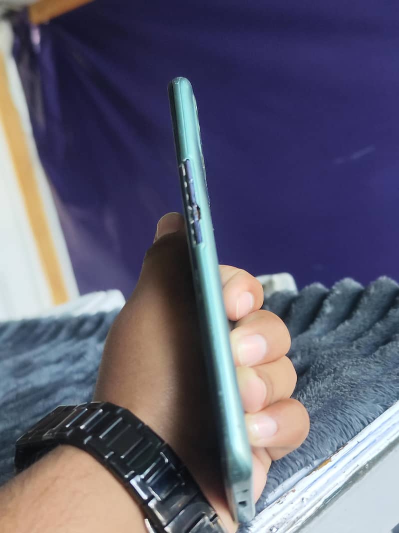 Tecno spark 7 5