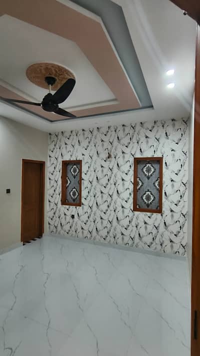 5marla house available for sale