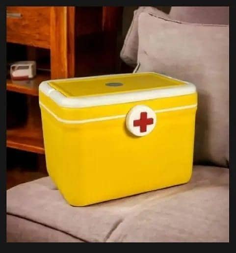 T  Empty Small First Aid Box High Quality Medicine Box Best For School, House And Office Medical Kit Home Portable Medical Boxes Transparent Plastic Medicine Pills Storage Box Organizer First Aid Kit Cosmetic Organizer Portable Kit