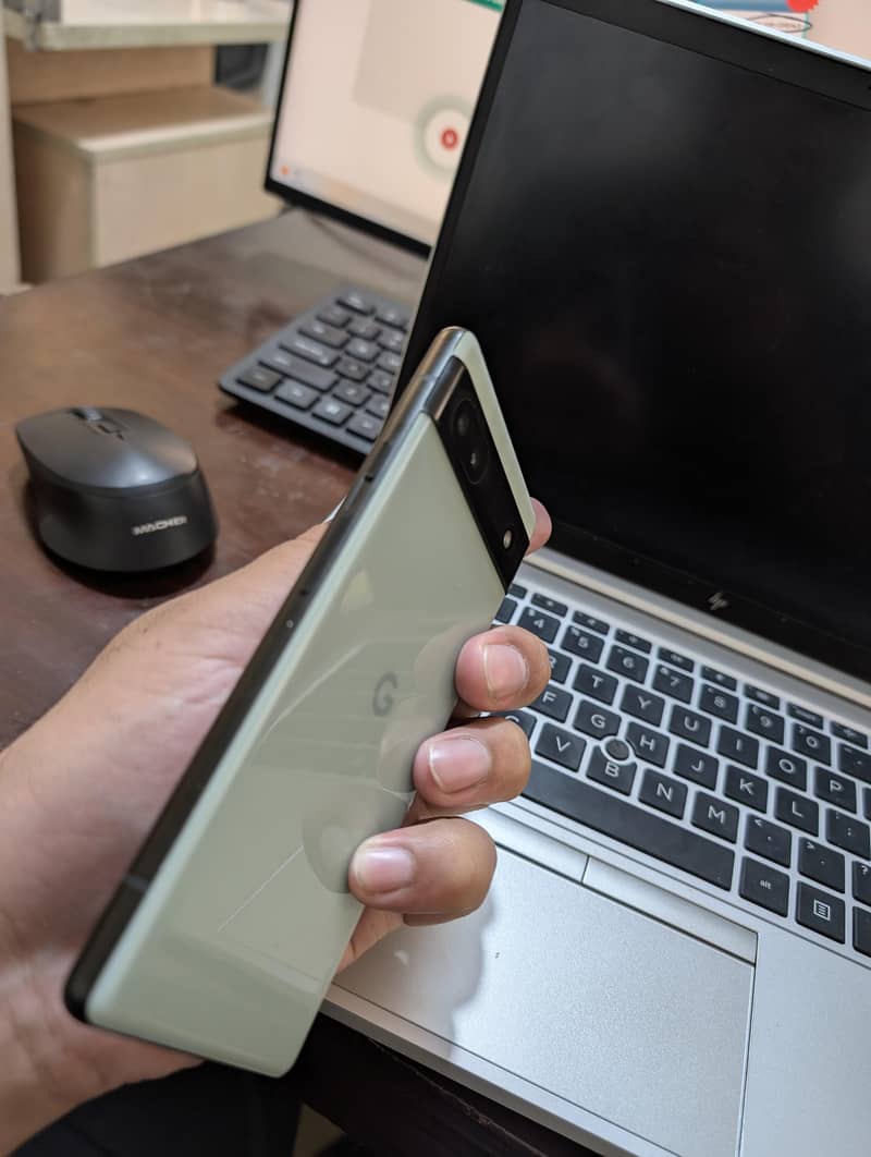 Google Pixel 6a 3