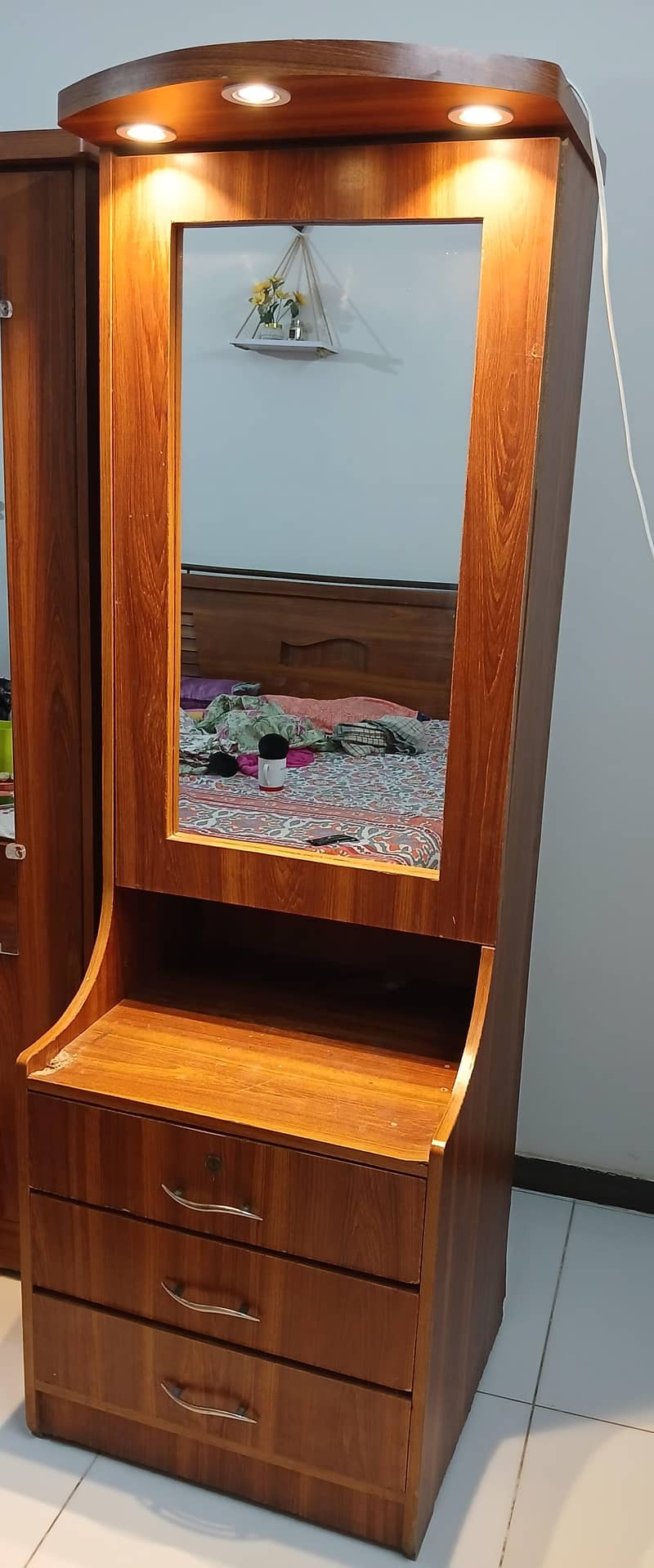 Dressing table 5