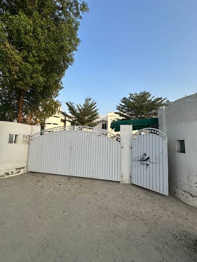 Commercial building available for rent in sargodha for schools and colleges