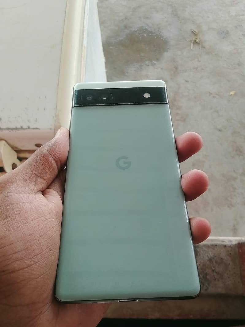 Google Pixel 6a 1