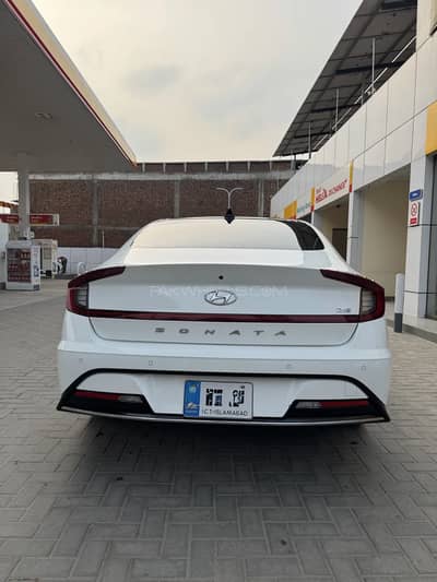 Hyundai Sonata 2022