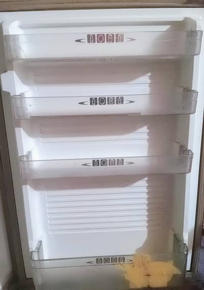 Dawlance Refrigerator For sale