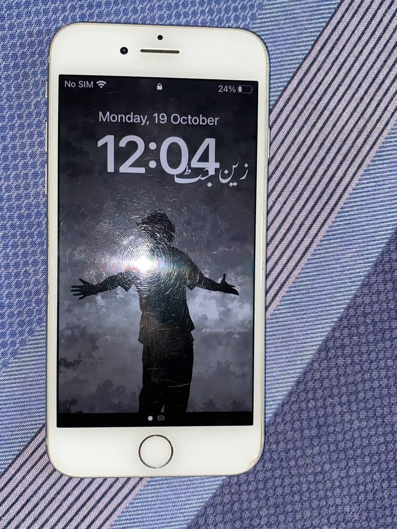 Apple iPhone 8 1