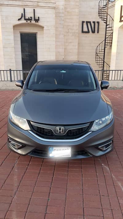 Honda Jade Hybrid 2015 import 2018
