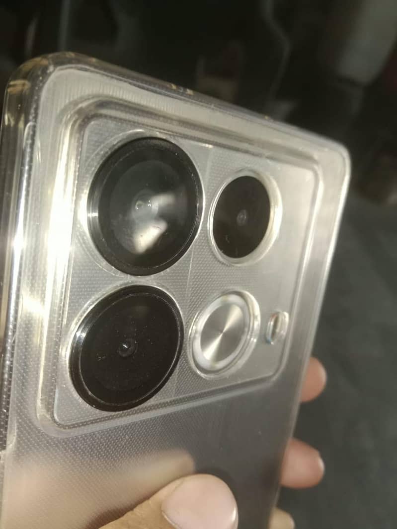 Infinix Note 40 2