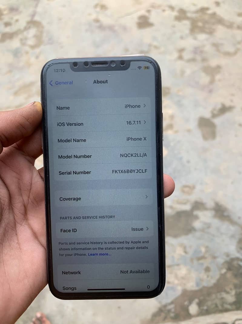 Apple iPhone X 3
