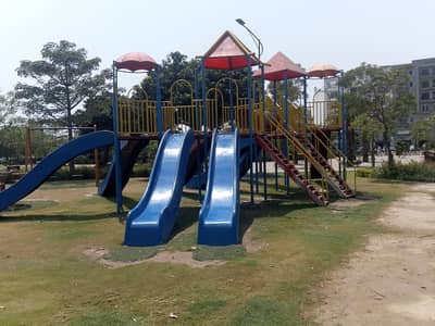 kids play area/ kids play land/swings/slides/kids slides/ kidsswings