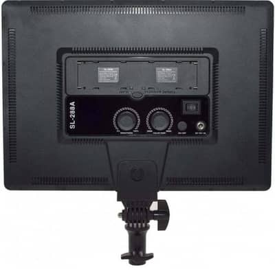 4 Studio lights ( SL-288A Bi color) with bracket for roof