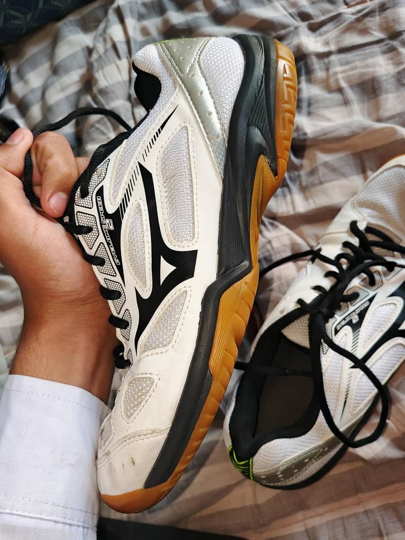 squash shoes. 2