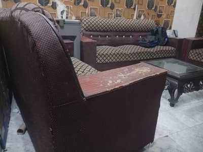 3,2,1 Sofa for sale in good condition