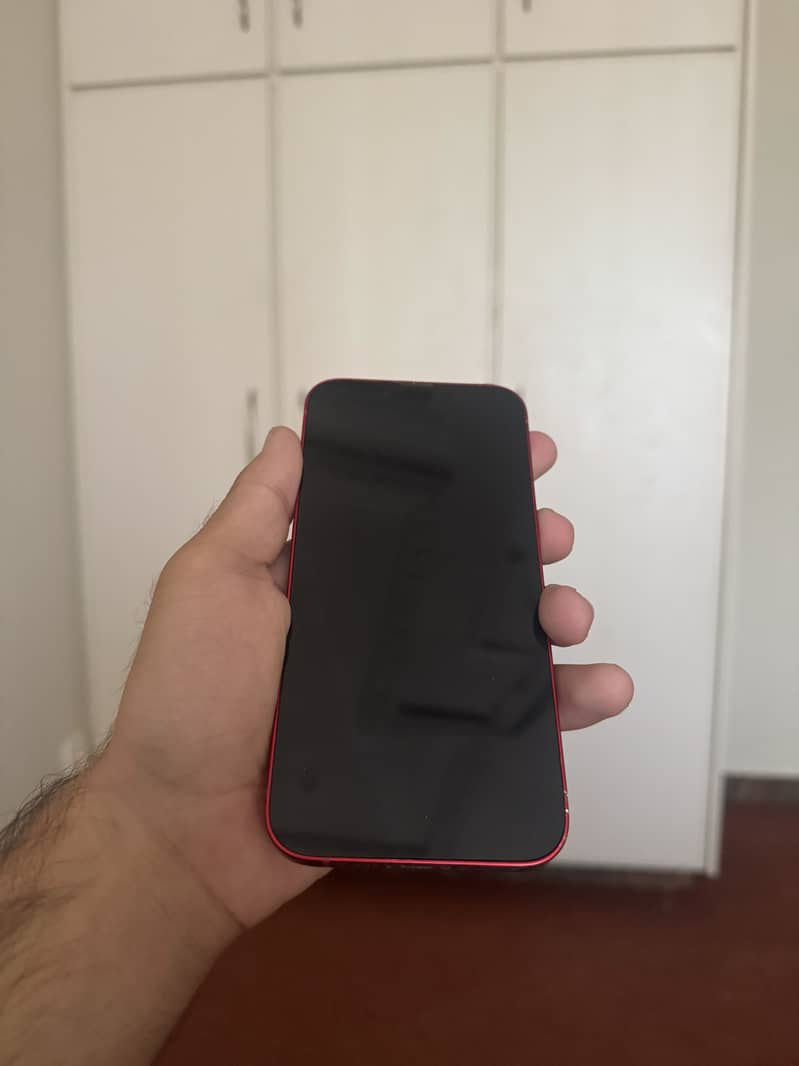 Apple iPhone 13 5