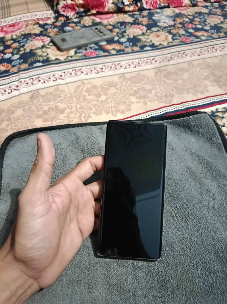 Google Pixel 6 Pro 2