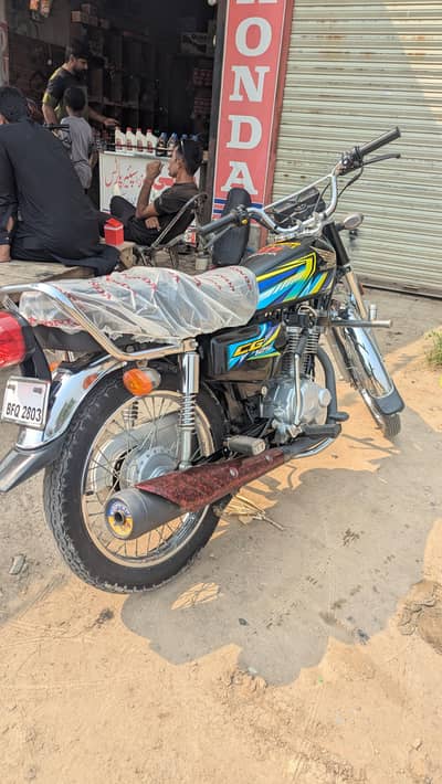 Honda 125 25/26