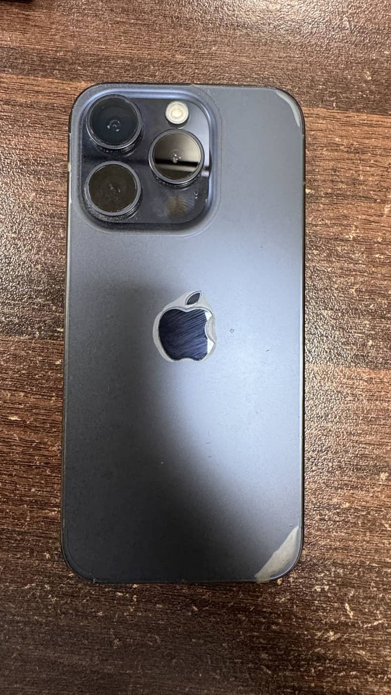 Apple iPhone 15 Pro 2