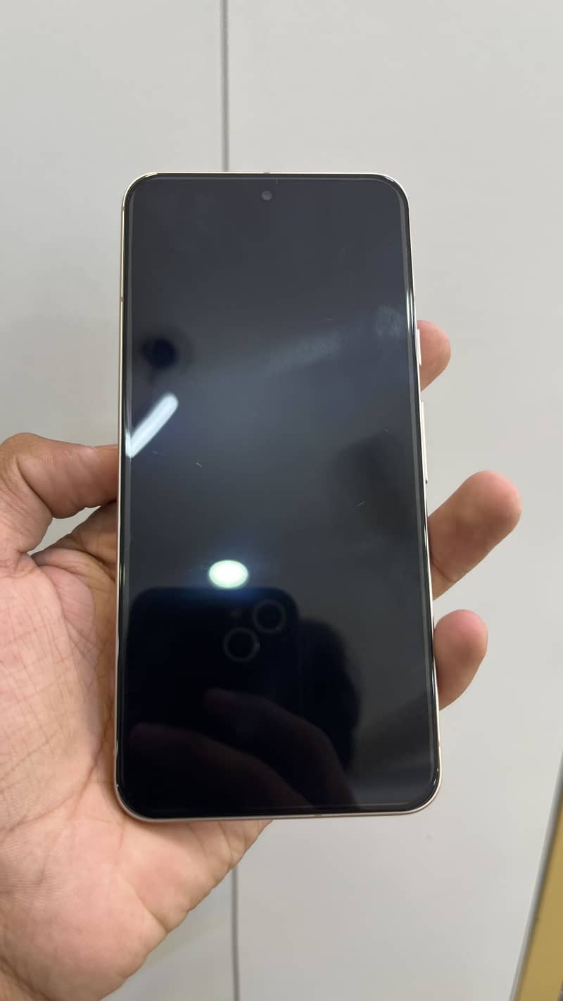 Google Pixel 8 1