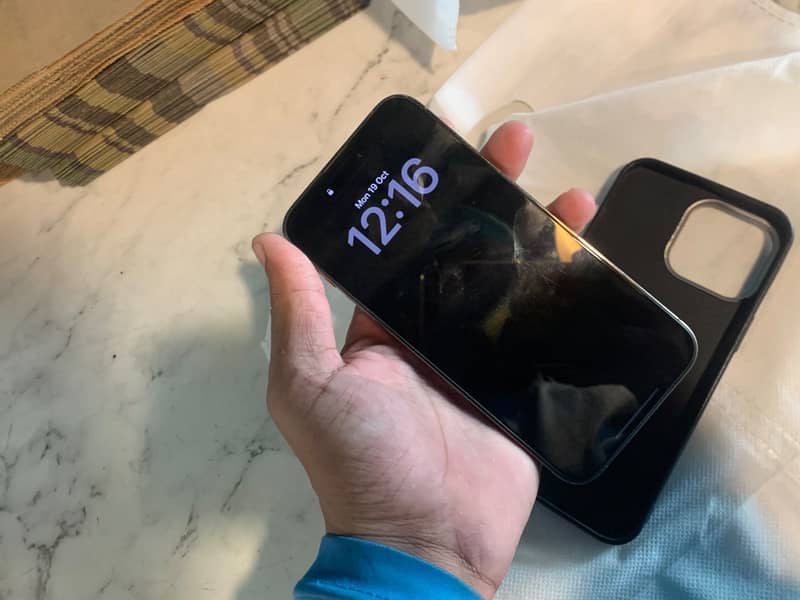 Apple iPhone 14 Pro Max 6