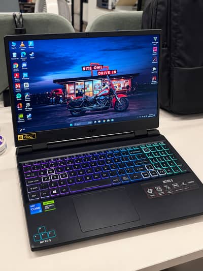 Aver Nitro | Gaming & Editing Laptop