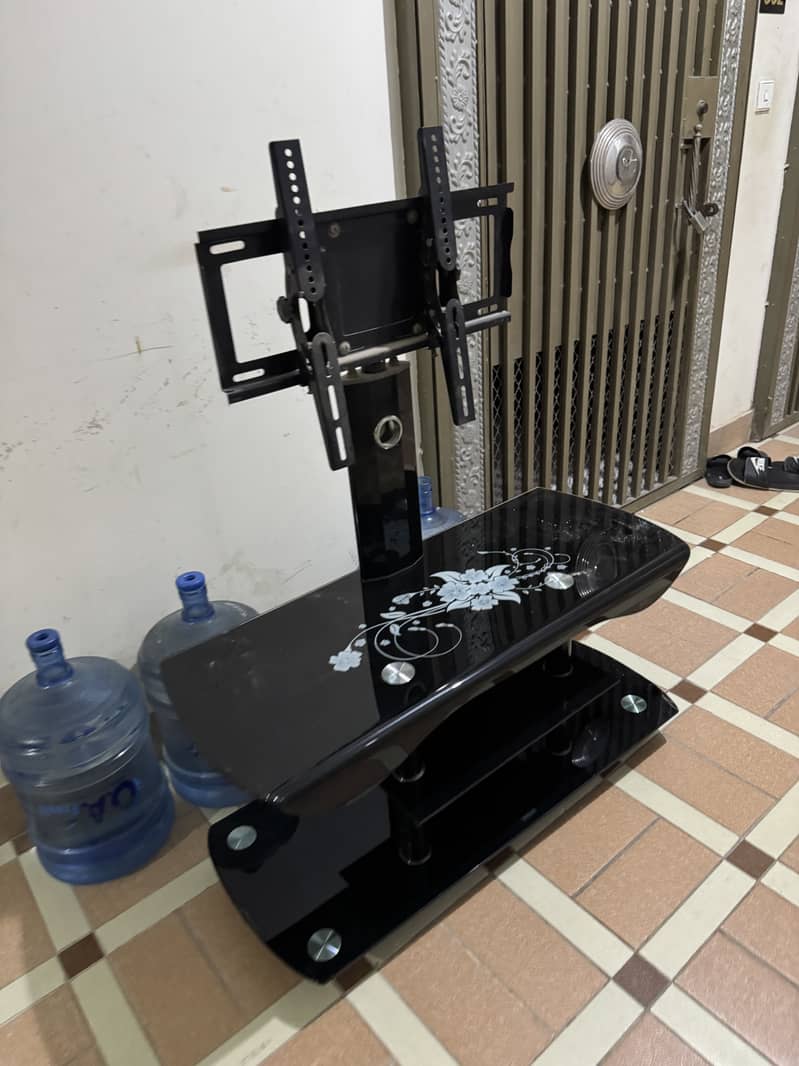 LCD Rack trolly 0