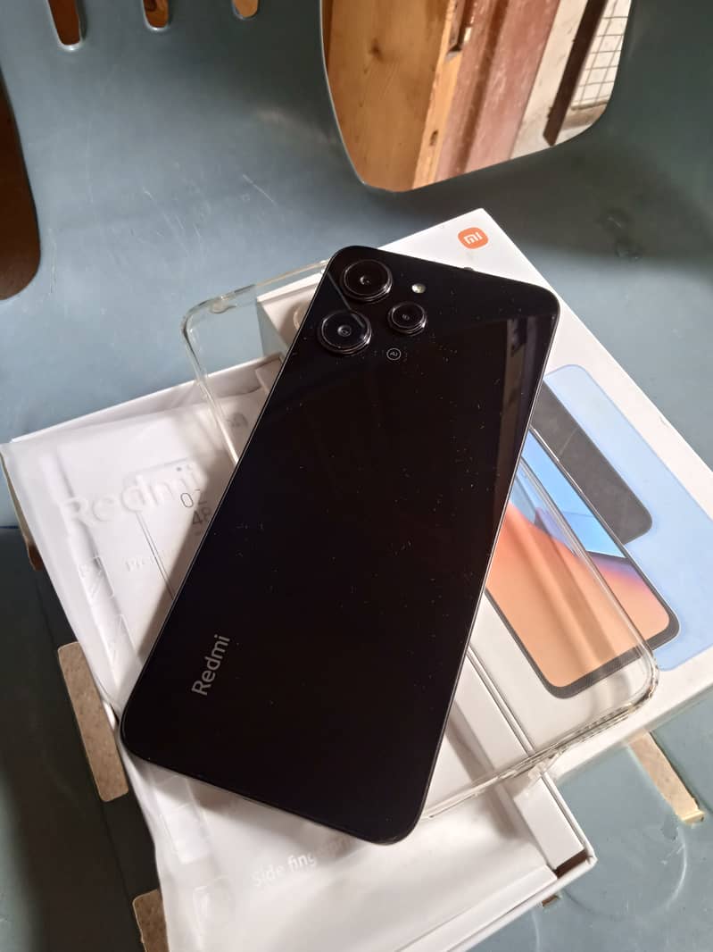 Xiaomi Redmi 12 3