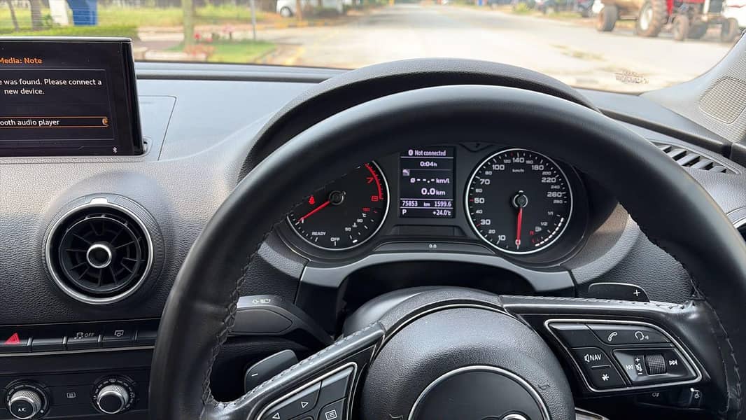 Audi A3 2017 4