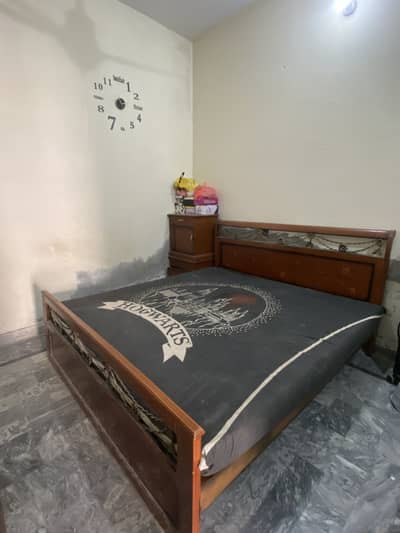 Solid Lakri Bed Side tables dressing Table