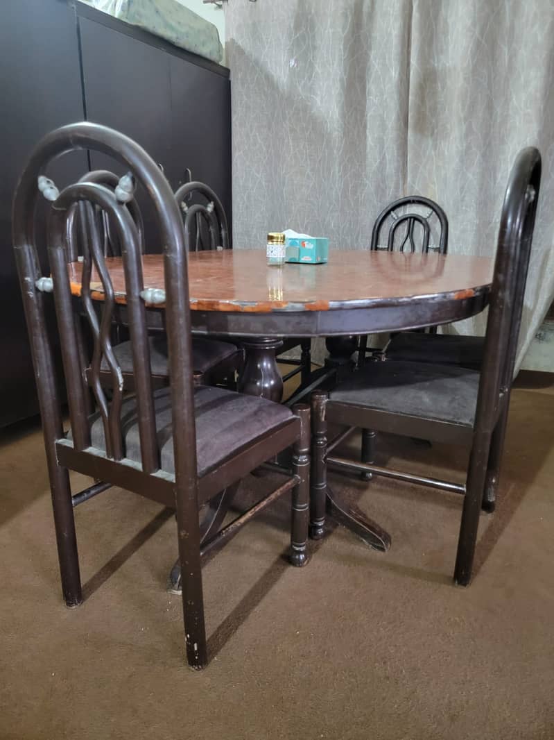 Dining table with 6 chairs 2