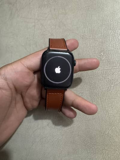 Apple Watch Series 8