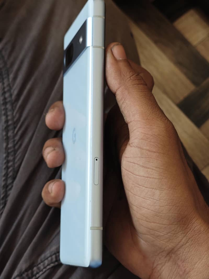 Google Pixel 7a 0
