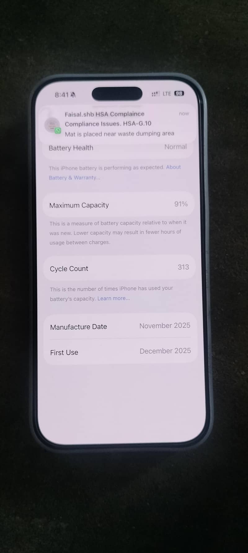 Apple iPhone 17 Pro Max 4