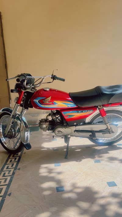 Crown CR 70 HD Plus 2022