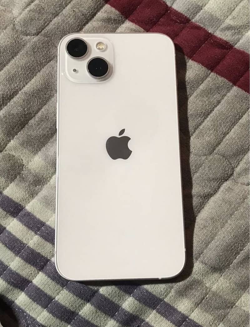 Apple iPhone 13 0