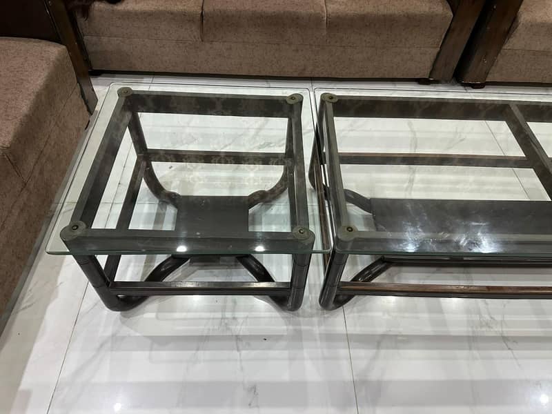 Dinning table 4