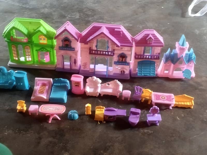 Doll house 1