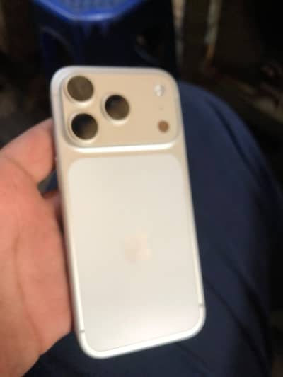 Apple iPhone 17 Pro (JV)