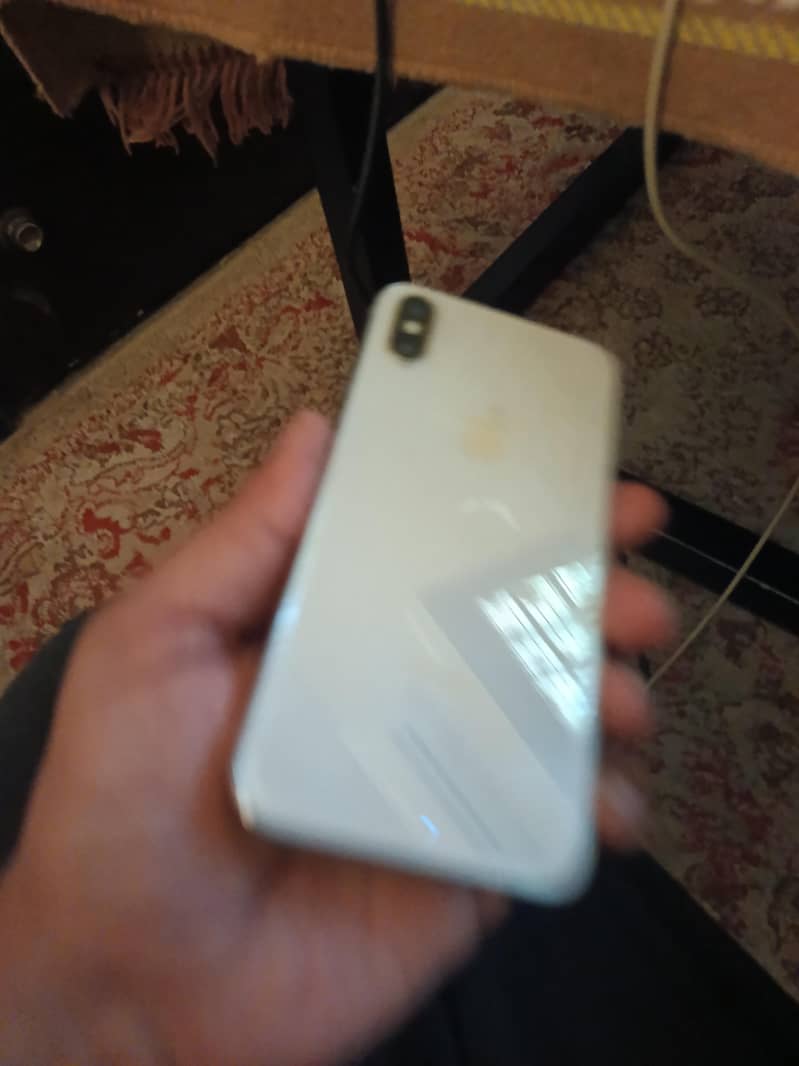 Apple iPhone X 2