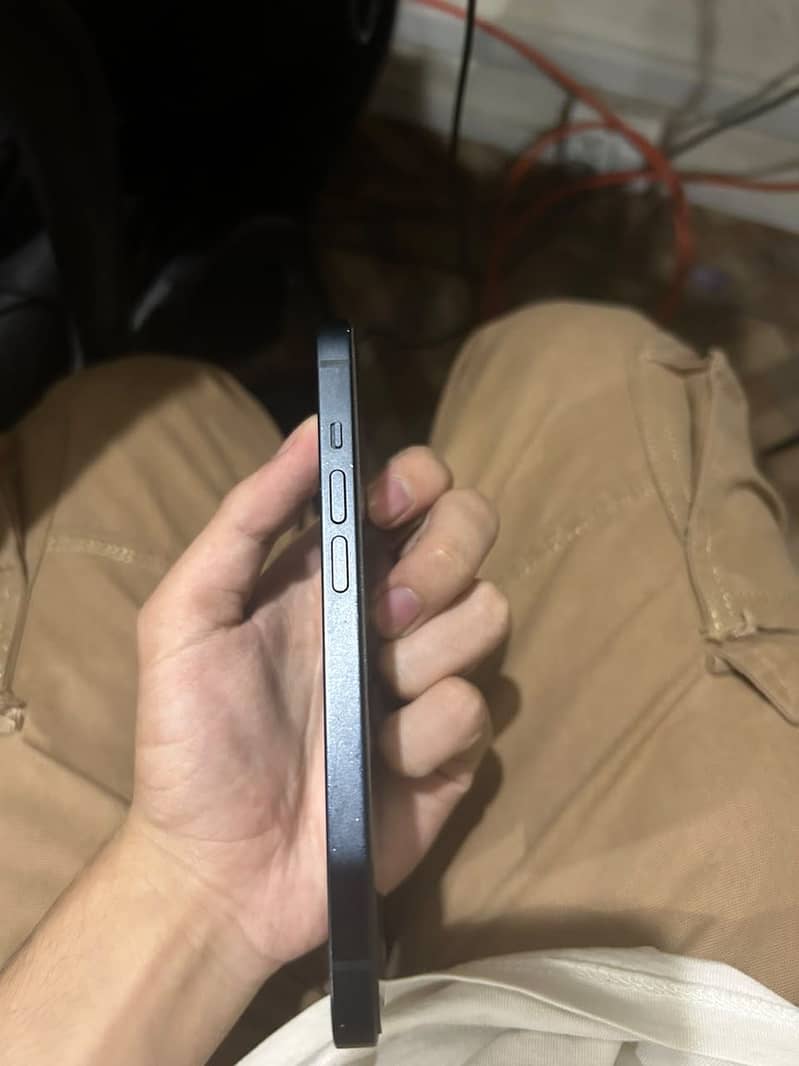 Apple iPhone 14 1