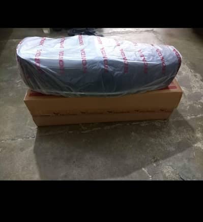 Honda CG 125 Genuine Seat - 2025 Model - 100% Original Condition