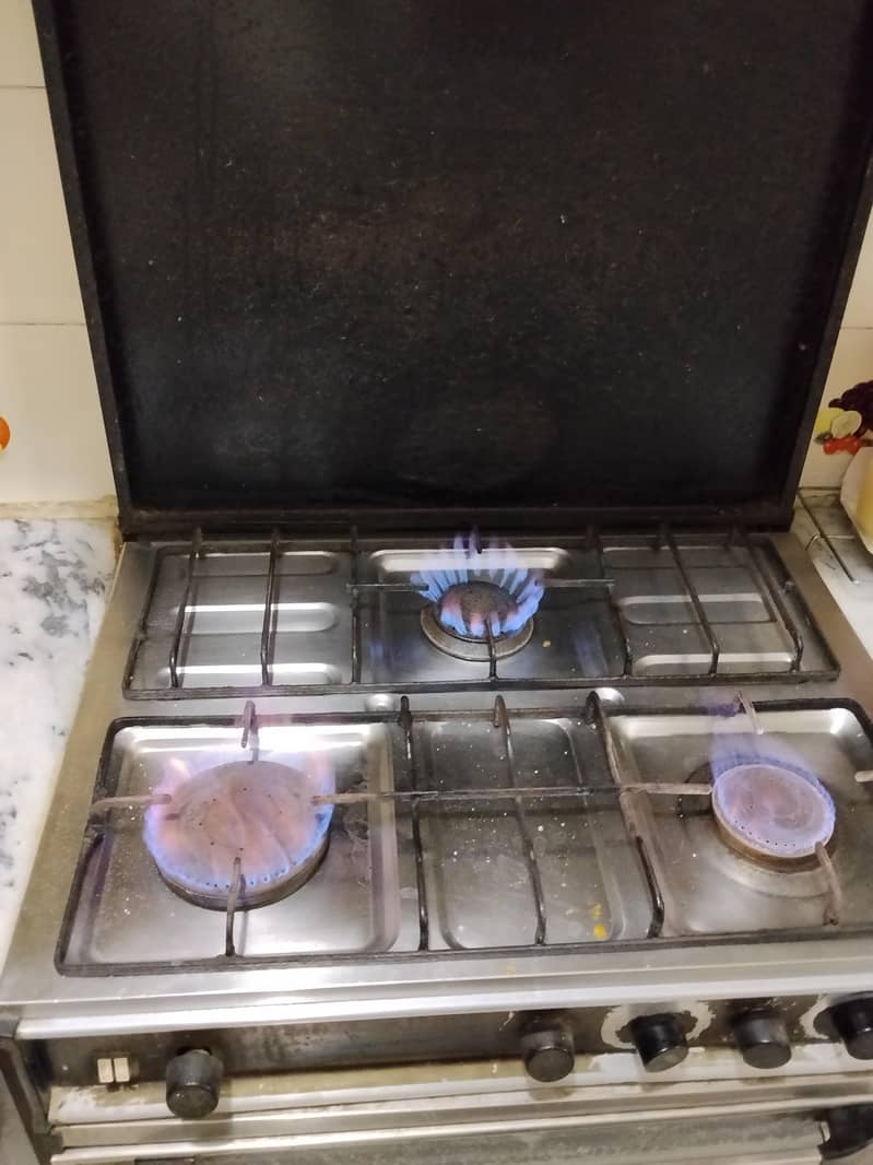 cooking range 0