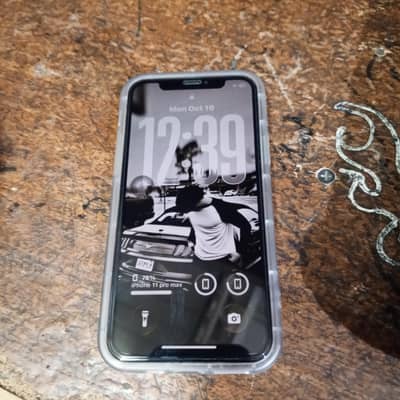 Apple iPhone 11 Pro exchange possible other detail olx text