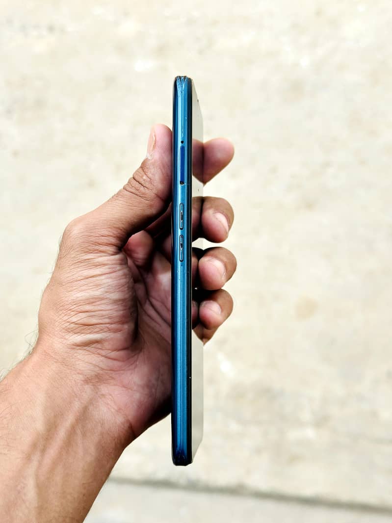 OPPO A9 6