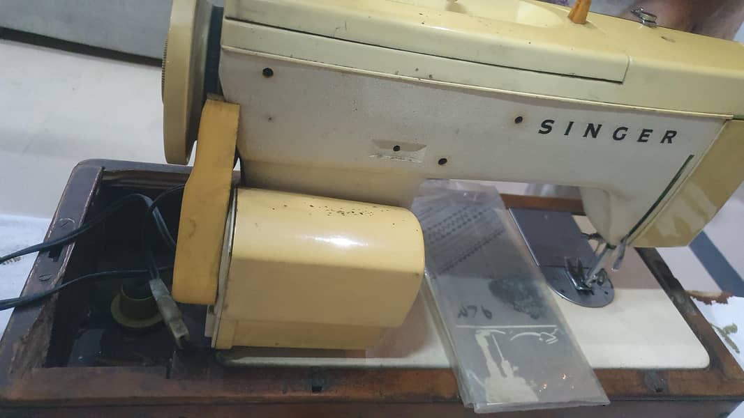 singer sewing machine 4