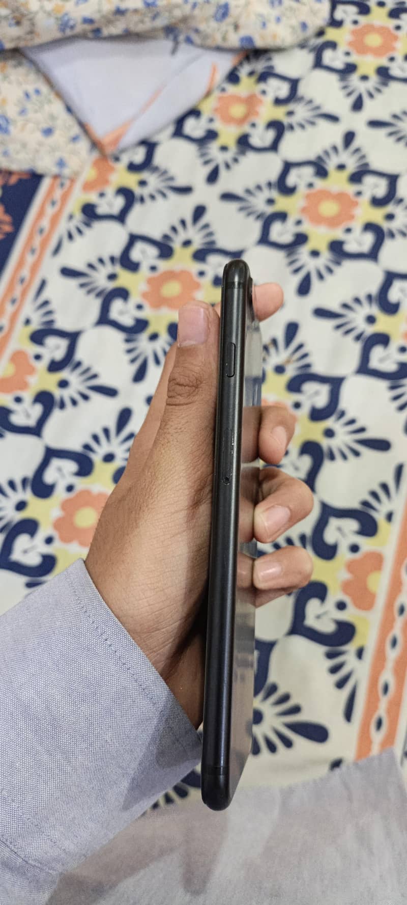 Apple iPhone 7 Plus 2