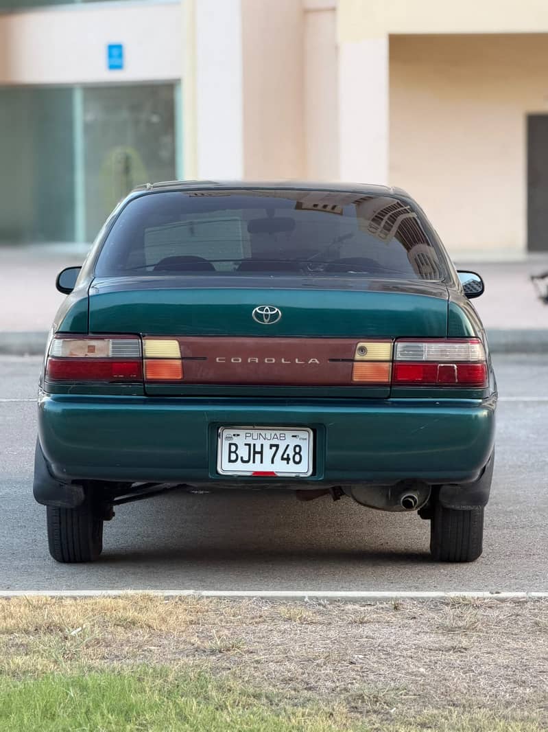 Toyota Corolla XE 1998 1