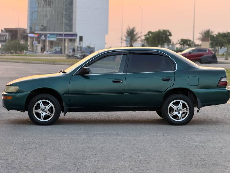 Toyota Corolla XE 1998 5
