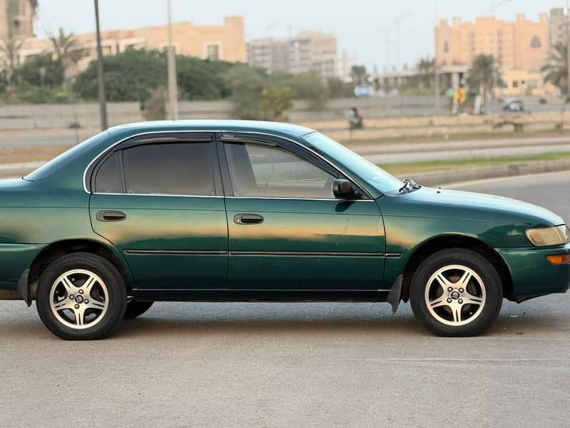 Toyota Corolla XE 1998 6