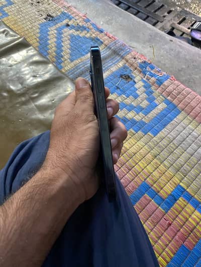 Apple iPhone 12 Pro
