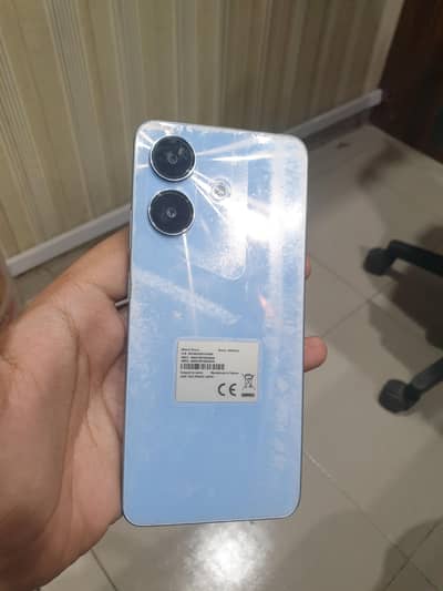 Realme Note 60